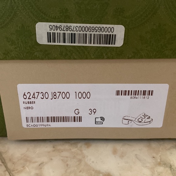 Gucci rubber platform sandal - Picture 6 of 9